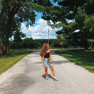 Meet your Posher, Taylor